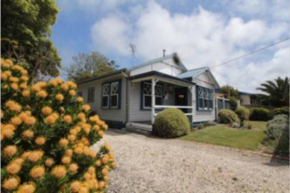 Lighthouse Retreat - Pet Friendly Free Wifi